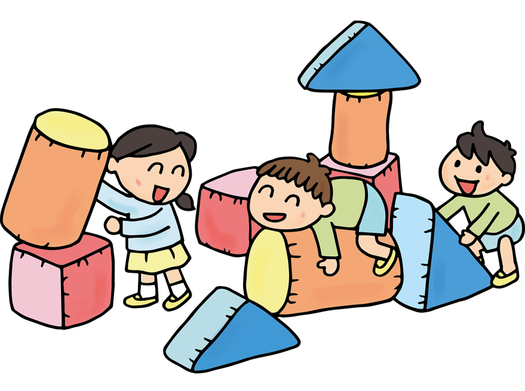 「大きな積み木型クッションで遊ぶ子供たち」のフリーイラスト